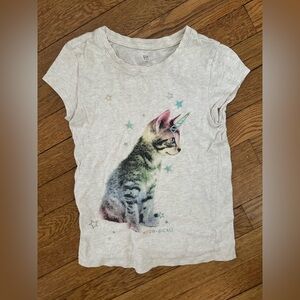 Gap Tee perfect condition cat unicorn sz medium